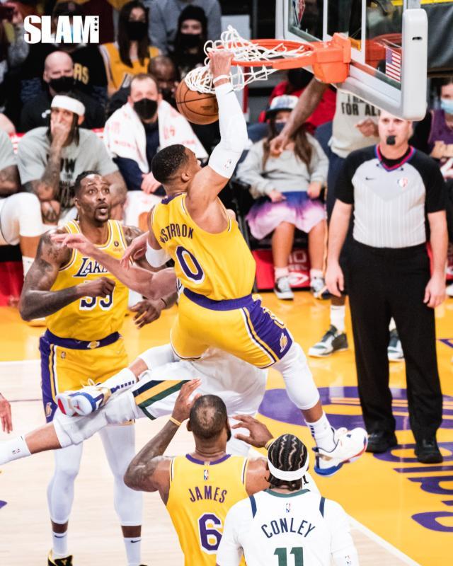 1642561351292066901.jpg FJXCn68UUAMyG_J.jpg