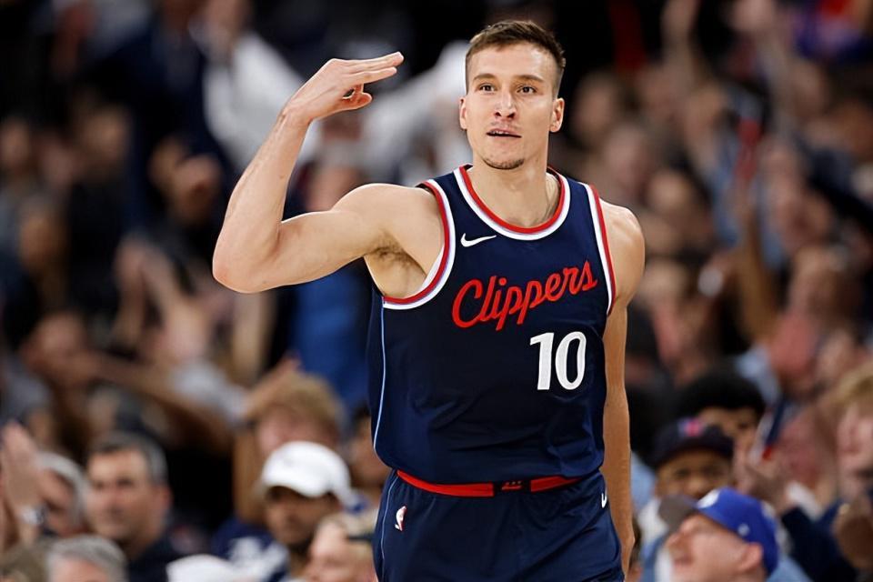 500彩票网公司-交易截止日前，他必被送走！博格丹成保罗后快船最想送走之人